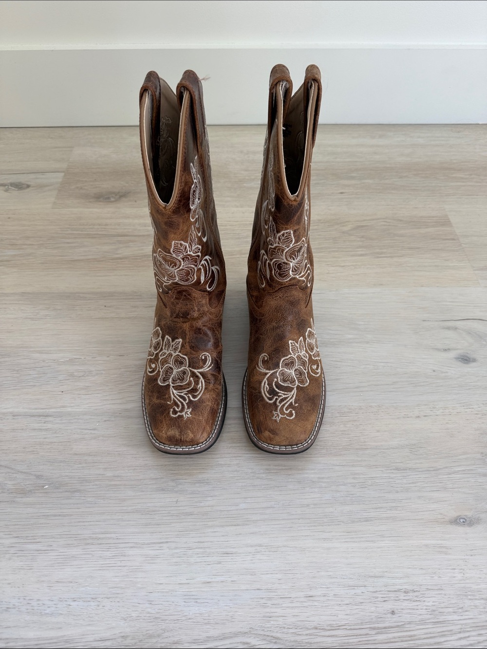 Shyanne Girls Square Toe Cowgirl Boots